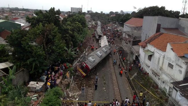 KRL Jurusan Jakarta-Bogor Terguling, Ternyata Begini Fakta-Fakta Penting dan Dugaan Penyebabnya