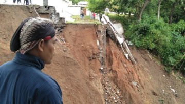 Makam Raja Imogiri Terkena Longsor. Sebaiknya Kamu Nggak Berkunjung ke Sana Dulu ya!