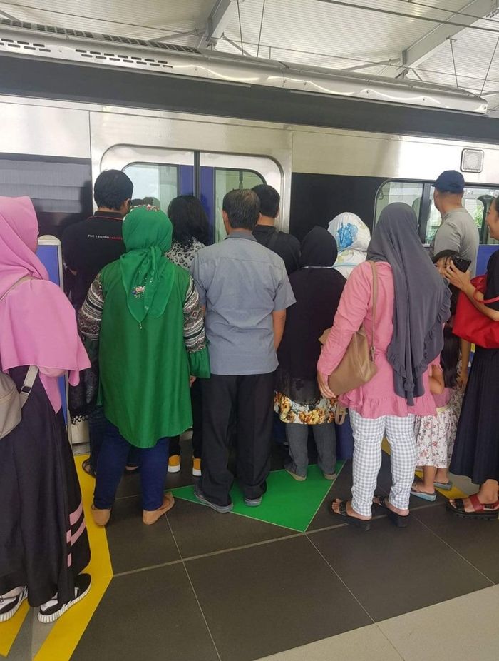 PT. MRT Ajak Masyarakat untuk #UbahJakarta. Penting Nih, Biar Penumpangnya Nggak Pada Norak