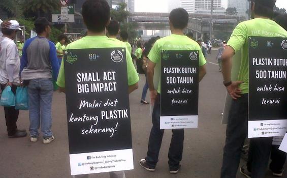 6 Cara yang Bisa Kita Lakukan untuk Selamatkan Biota Laut, Agar Tak Ada Lagi Paus Mati Karena Plastik