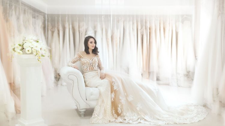 Galau Mau Beli atau Sewa Baju Nikah? Sebelum Salah Langkah, Pertimbangkan Dulu 5 Hal Penting Ini