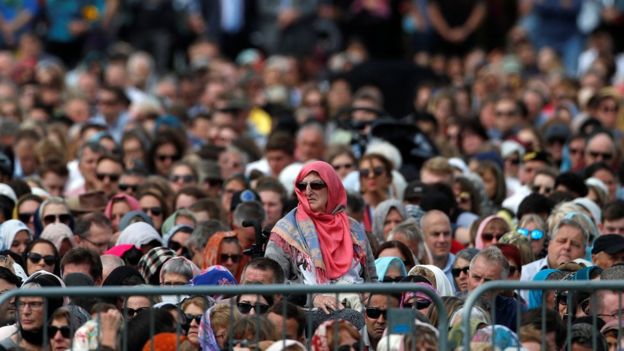 8 Aksi Solidaritas Pasca Tragedi Christchurch yang Bikin Adem. Azan Pun Disiarkan ke Seluruh Negeri