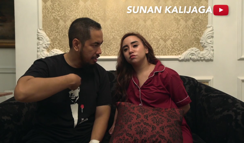 Demi Klarifikasi ke Publik Soal Video Viralnya, Salmafina Bikin Vlog Penjelasan Bareng Sang Ayah