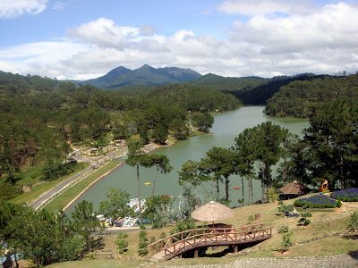 Yuk Jalan-Jalan ke Vietnam di Akhir Pekan. Ini 7 Kota Wajib Kunjung Kalau Traveling ke Sana!