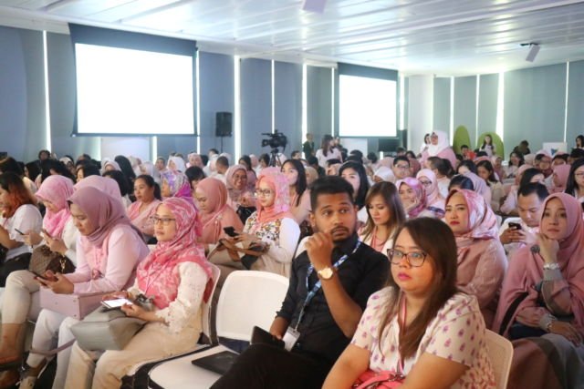 Berbagai Masalah Gigi Dibahas dalam Dental Expert Forum 2019. Ternyata Bukan Cuma Gigi Bolong Doang Lo