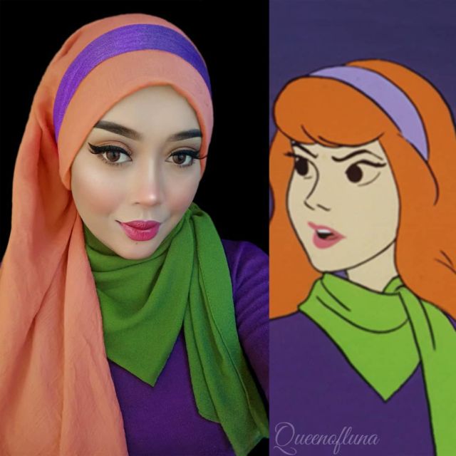 10 Potret Hijab Cosplay Animasi ala @queenofluna yang Kecenya Kebangetan. Kok Bisa Mirip Gitu Sih?