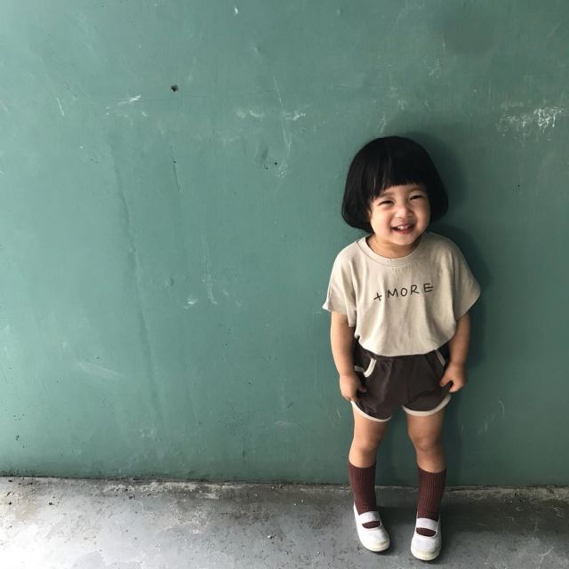 Nyaman dan Bikin Gemas, Ini 12 Ide Stylish Outfit ala Selebgram Cilik Korea yang Bisa Kamu Terapkan