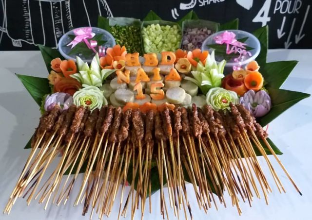 11 Makanan Pengganti Tumpeng Nasi Kuning untuk Perayaan. Nggak Monoton dan Cantik Tampilan