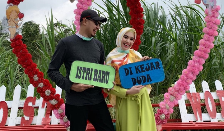 8 Bulan Dinikahi Habib Usman, Kartika Putri Umumkan Kehamilan Pertamanya. Selamat!