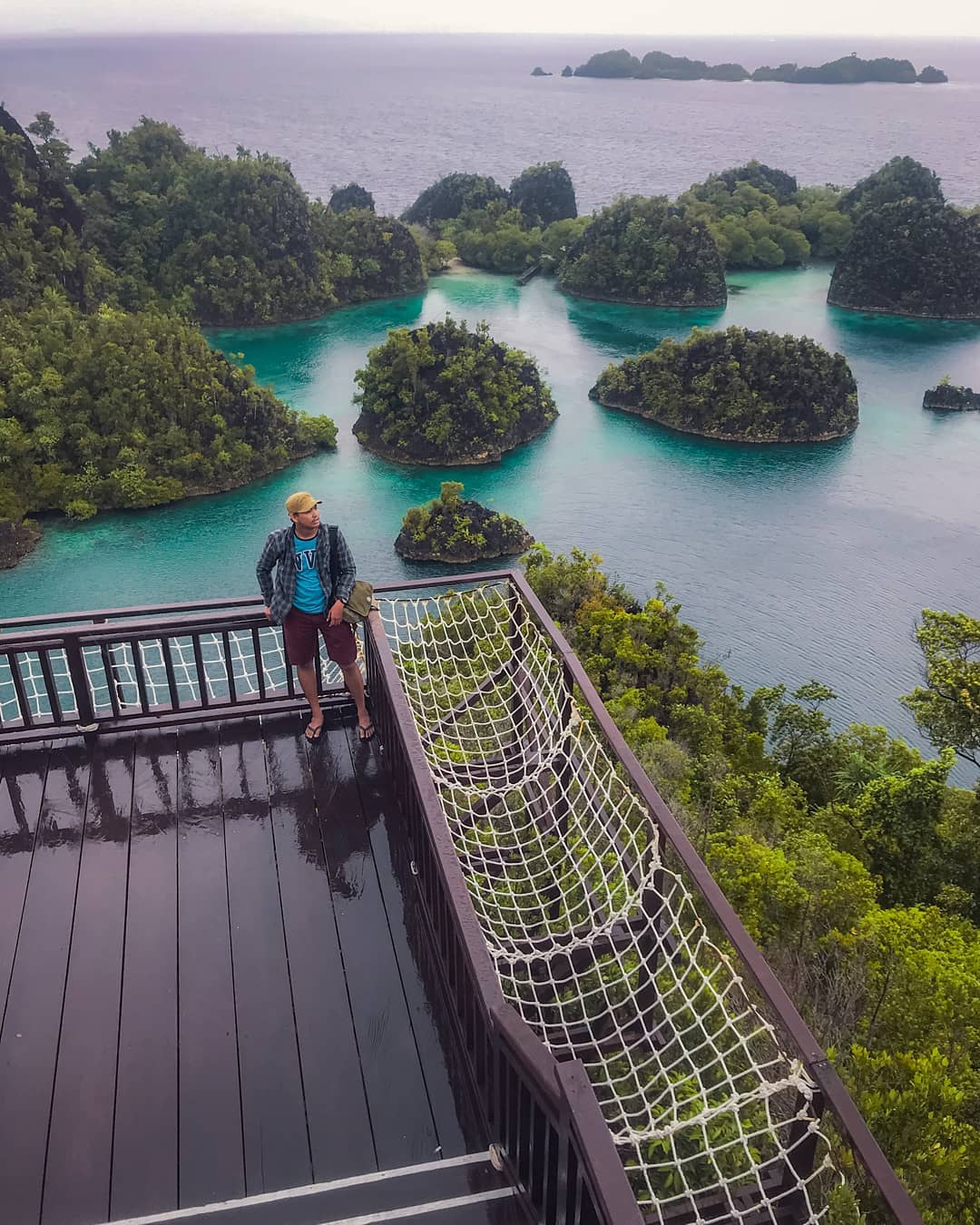 Cara Liburan Murah ke Raja Ampat : Ikut Trip One Day Tour, Hemat Waktu dan Hemat Uang!