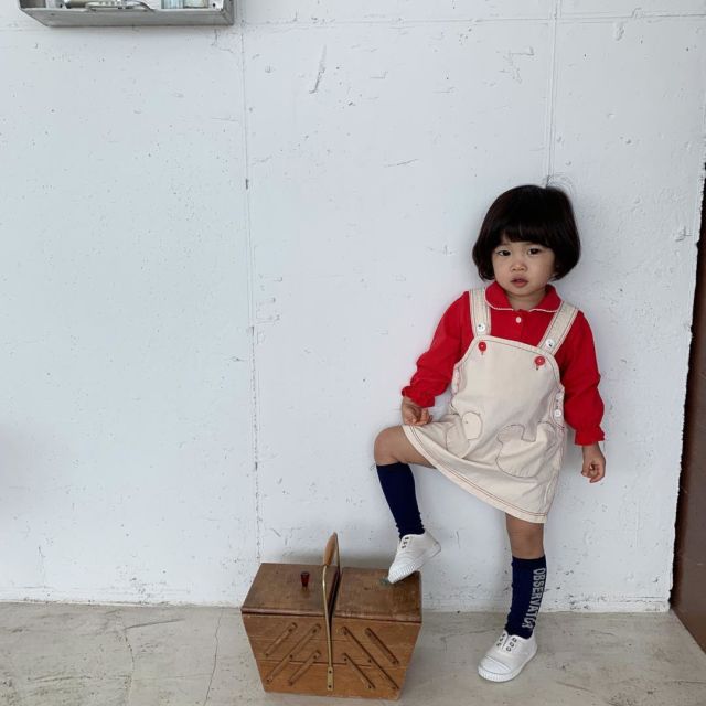 Nyaman dan Bikin Gemas, Ini 12 Ide Stylish Outfit ala Selebgram Cilik Korea yang Bisa Kamu Terapkan