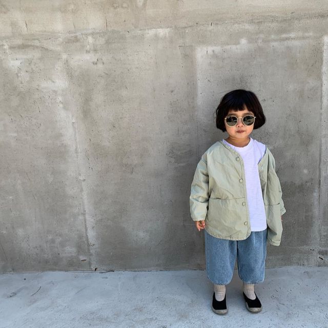 Nyaman dan Bikin Gemas, Ini 12 Ide Stylish Outfit ala Selebgram Cilik Korea yang Bisa Kamu Terapkan