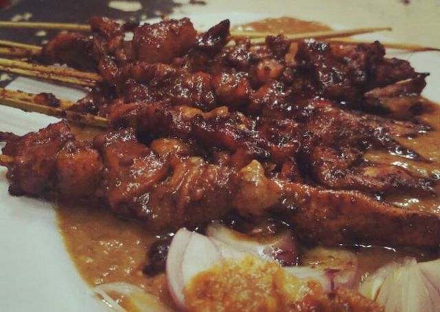 Sate ayam pasar bantul