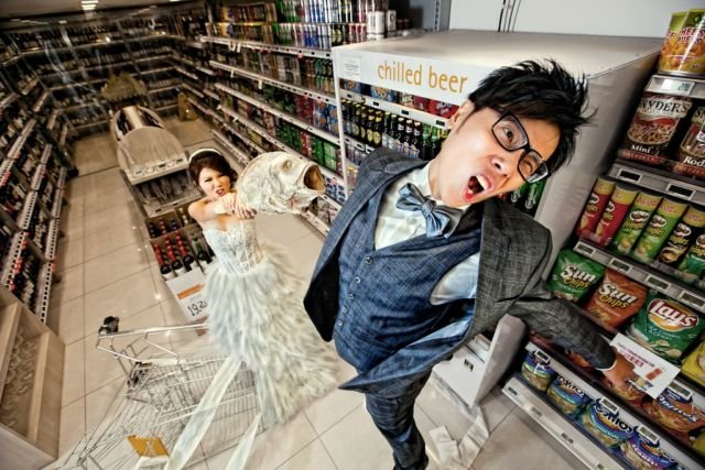 10 Kreasi Levitation Photography untuk Pre-Wedding yang Unik dan Penuh Imajinasi. Yuk, 'Terbang'!