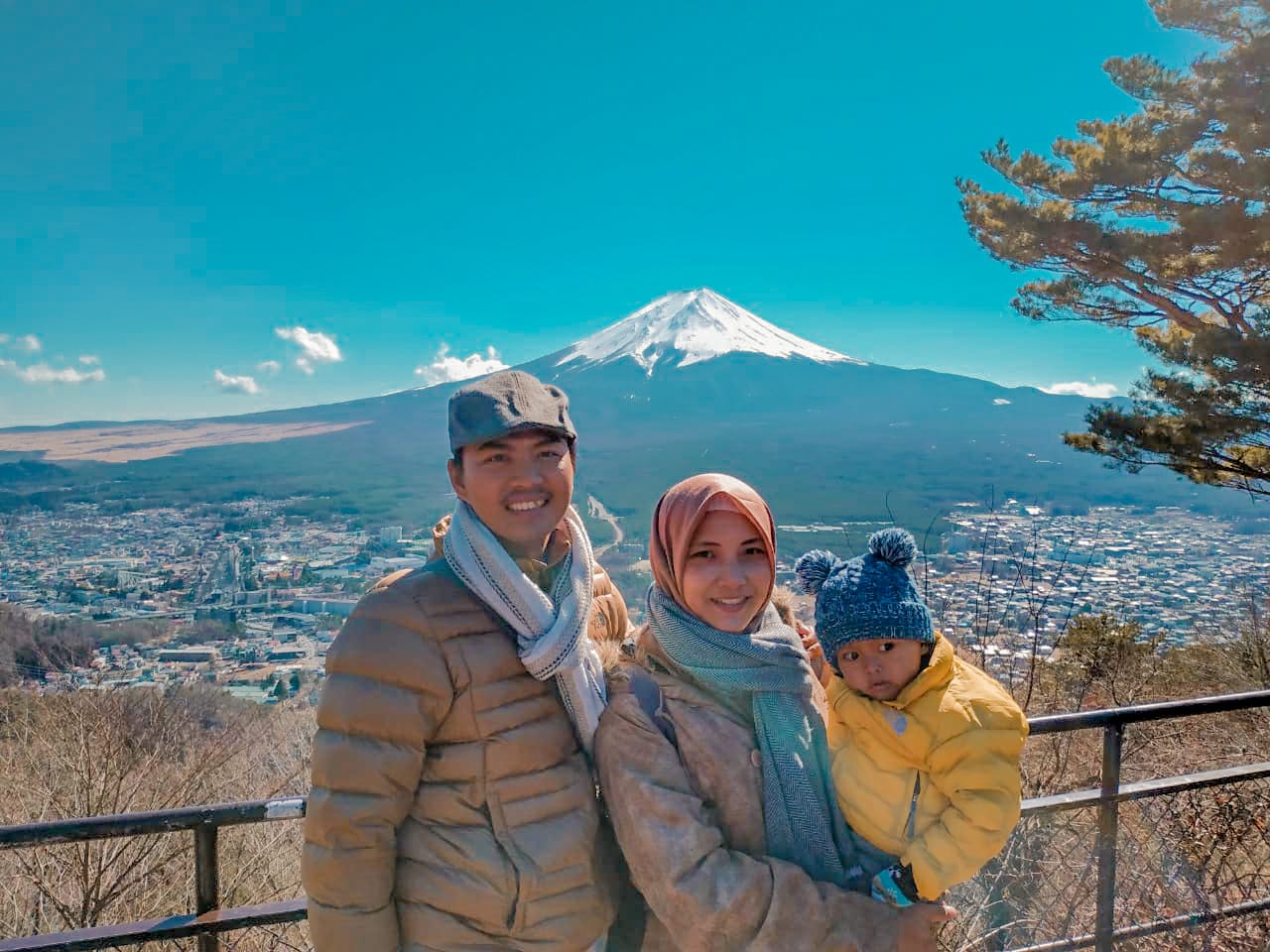 Begini Rasanya Naik Kereta Gantung di Gunung Fuji, Jepang. Agak Serem Tapi Seru Abis!