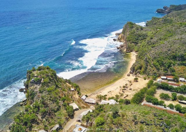 pantai ngobaran