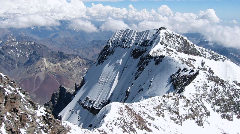 Ekspedisi Cartenz Pyramid Papua