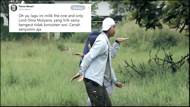 9 Hal yang Bikin Gemes Sama Video Klip Oma Mulyana. Judulnya ‘Senyumin Aja’ Tapi Pada Cemberut :(