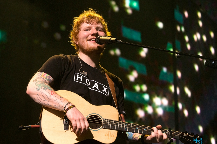 8 Lagu Paling Romantis Ed Sheeran untuk Momen Pernikahan. Siap-siap Meleleh Dengar Tiap Liriknya!