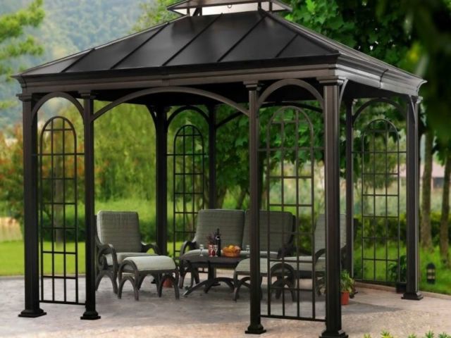 15+ Desain Gazebo Sederhana untuk Leyeh-Leyeh Cantik di Halaman Rumah. Kayak di Kafe-Kafe!