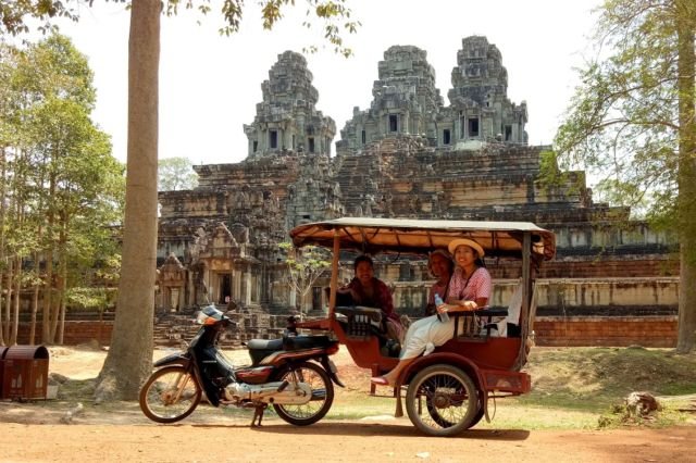 Panduan Backpacking ke Siem Reap, Kamboja. Jelajahi Angkor Wat, Kompleks Candi Terbesar di Dunia!