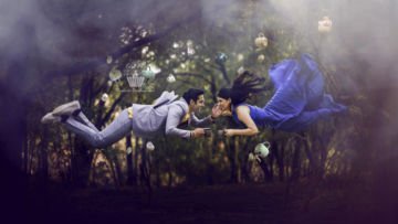 10 Kreasi Levitation Photography untuk Pre-Wedding yang Unik dan Penuh Imajinasi. Yuk, ‘Terbang’!