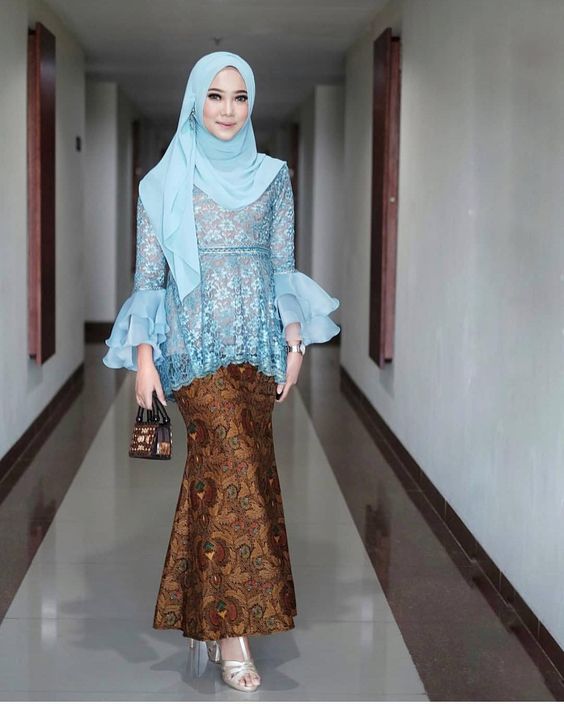 kebaya modern