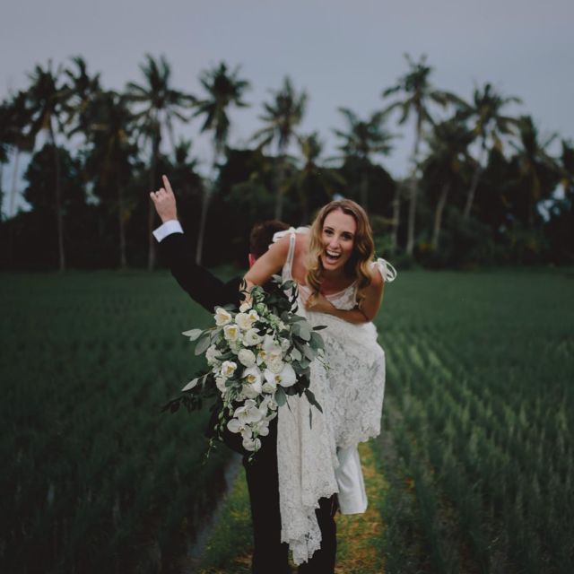 prewedding outdoor di sawah