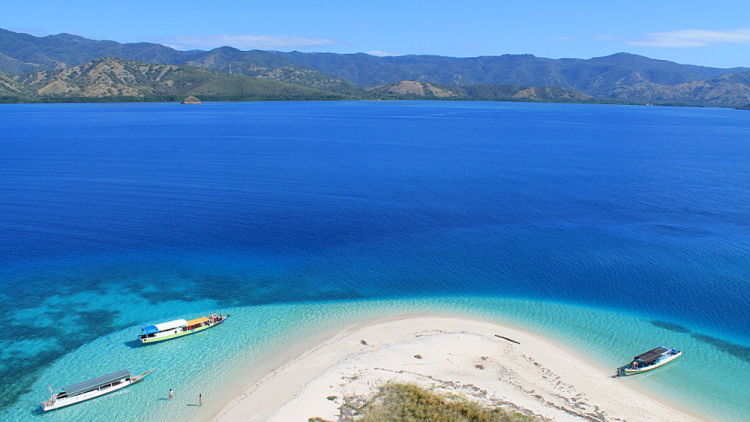 Pesona 17 Pulau Riung di Flores yang Memanjakan Mata. Keindahannya Bikin Geleng-Geleng Kepala!