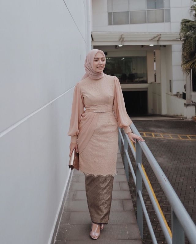 tunik brokat modern terbaru