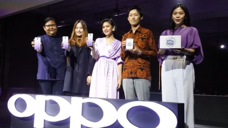 Keseruan dan Kebahagiaan di Bukber #OPPOXHipwee yang Tak Akan Terganti