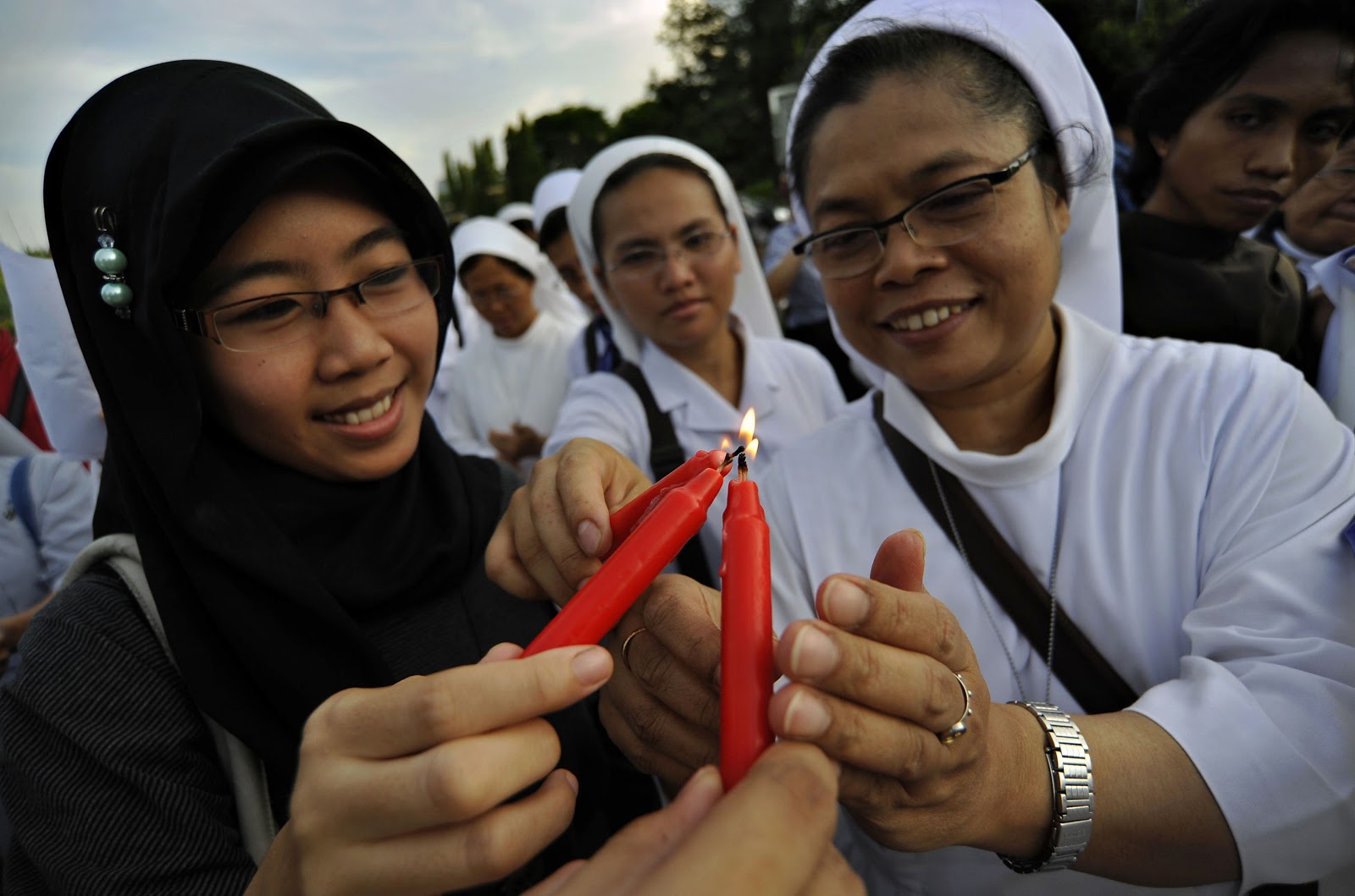 Cerita tentang Indahnya Toleransi di Bulan Ramadan. Sukses Bikin Merinding dan Hati Bergetar