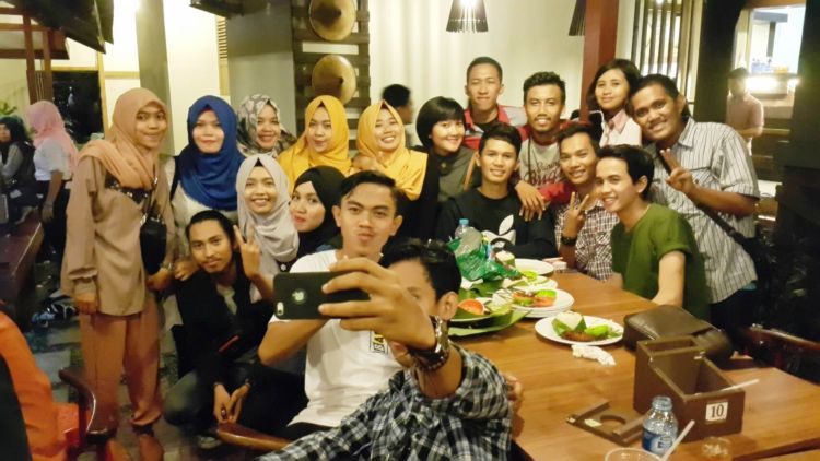 6 Keuntungan Jadi Panitia Bukber Angkatan yang Jarang Dibicarakan Orang. Seru dan Berpahala~