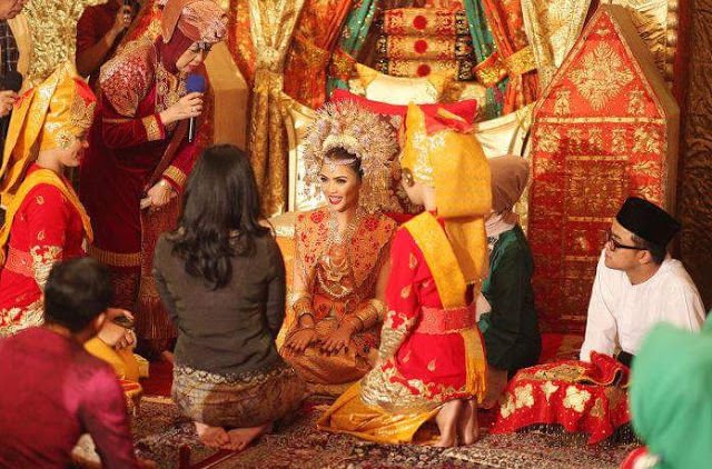 Mengenal Tradisi Bajapuik, Menjemput Calon Pengantin Pria dalam Pernikahan Adat di Pariaman