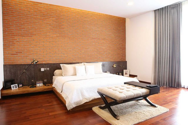 Kamar tidur cowok Tanjung Duren Villa di Jakarta karya Fabelio.com