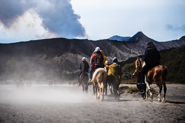 Yakin Masih Mau Wisata ke Luar Negeri? Yuk Kita Dukung Wisata Lokal ! 7 Wisata Dosmestik Mendunia