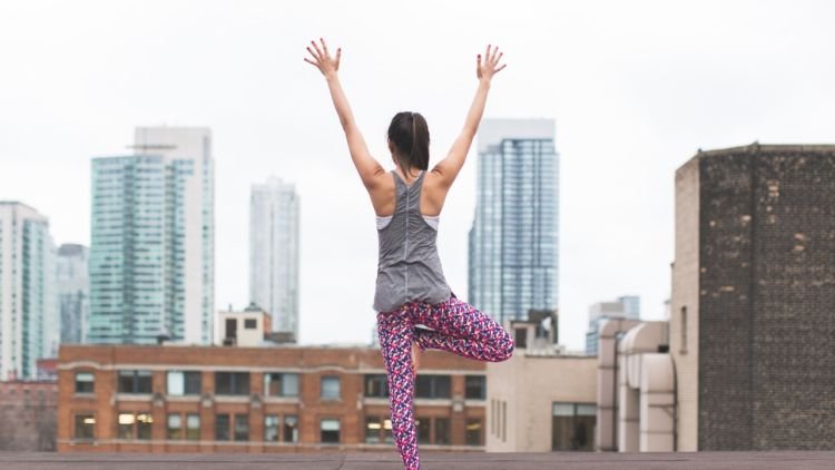 Mager Tapi Ingin Hidup Sehat? Kamu Bisa Jadikan Yoga Sebagai Olahraga Rutinmu!