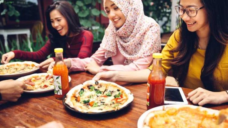 Tips Cara Mengadakan Bukber Supaya Semua Bisa Kumpul