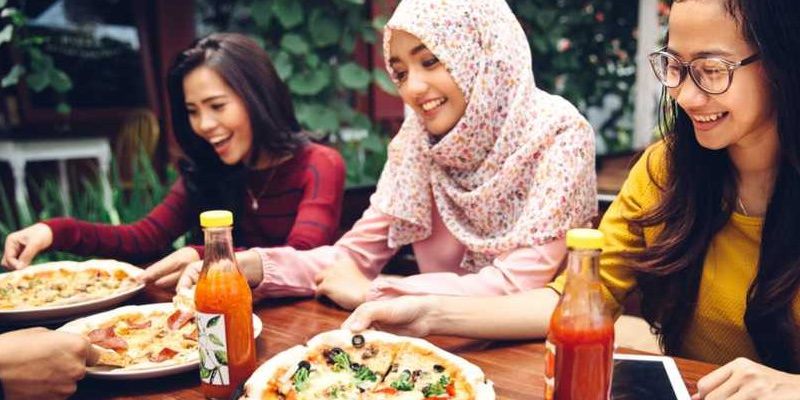 Tips Cara Mengadakan Bukber Supaya Semua Bisa Kumpul