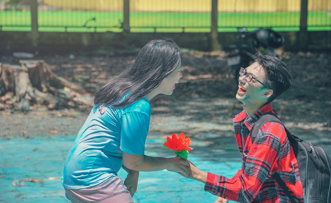 Hai Kaum Adam! Inilah Alasan Harusnya yang Kamu Dekati Dulu Itu Orangtuanya bukan Anaknya