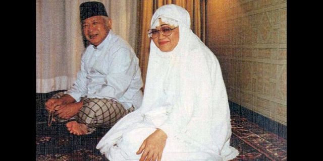 Soeharto dan Bu Tien