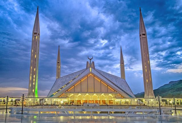 Masjid Faisal, Pakistan