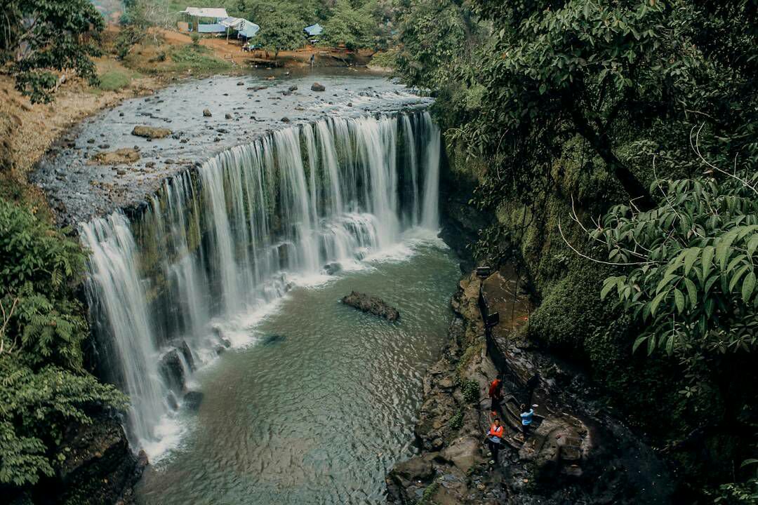 7 Air Terjun di Sumatera Selatan yang Bisa Dijadikan Alternatif Wisata Libur Lebaran