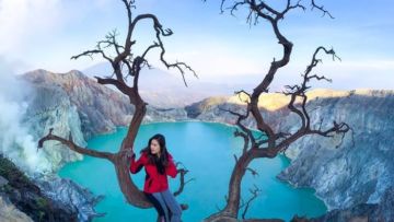 Serunya Mendaki dan Hunting Sunrise di Kawah Ijen di Banyuwangi. Blue Fire-nya Keren Banget!