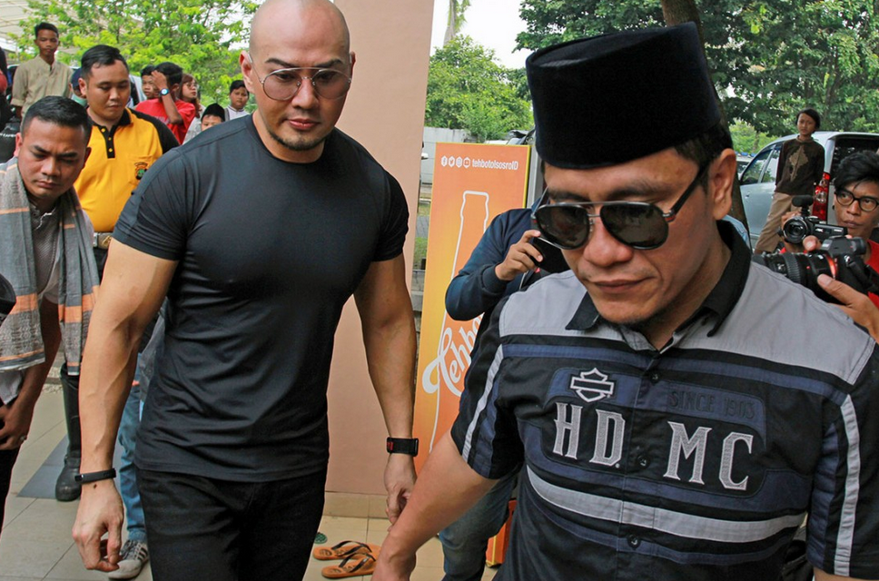 Deddy Corbuzier Penuhi Undangan Naik Haji dari Pemerintah Arab Saudi Bareng Gus Miftah