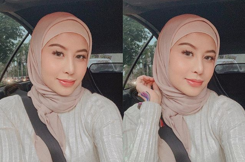 Kepoin Cara Awkarin Memadukan Hijab dan Baju-Baju Kecenya; Modis Nggak Pakai Lama!