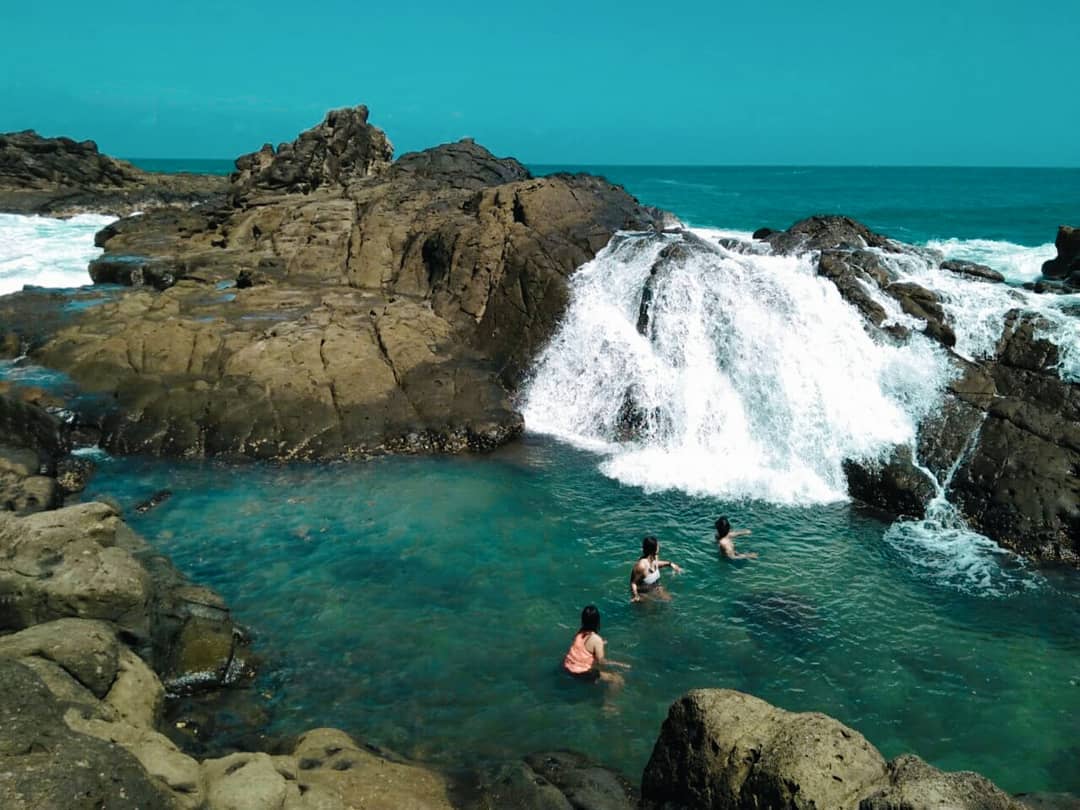 6 Pantai Pasir Putih di Gunungkidul yang Wajib Masuk List Liburanmu. Indah Banget!