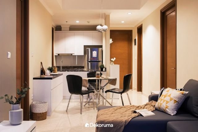 Dapur dan Ruang Makan di Apartemen Mungil