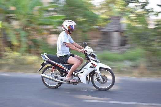 Buat Kamu yang Menyenangi Fotografi, Berikut Adalah Tutorial Mengambil Foto Panning untuk Pemula