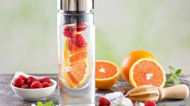 4-dampak-buruk-mengonsumsi-infused-water-secara-berlebihan